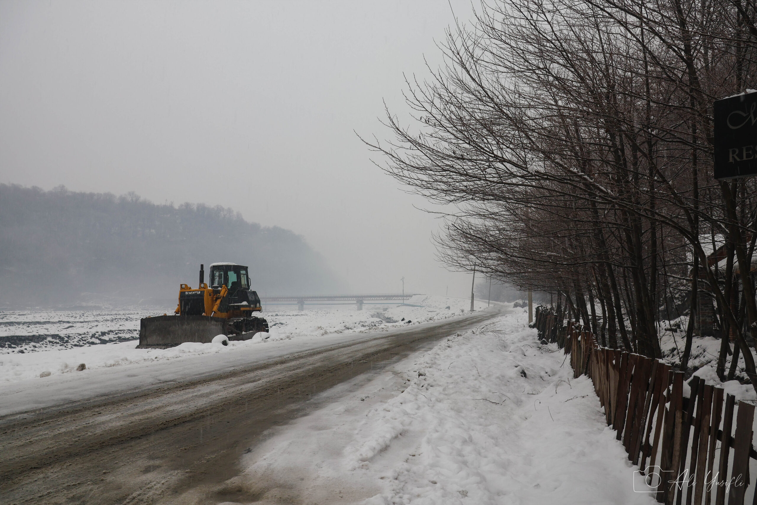 Winter scenery from Mishlesh village